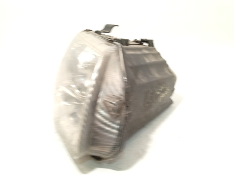 Recambio de faro derecho para chrysler voyager iv (rg, rs) 2.5 crd referencia OEM IAM 04857830AC  6240200000