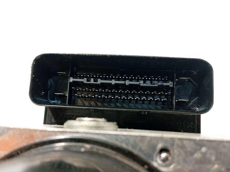 Recambio de abs para bmw serie 3 berlina (e90) 318d referencia OEM IAM 34516789300 6789301 10020604174