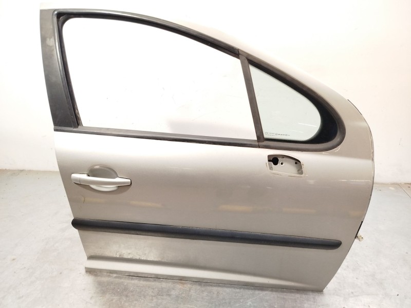 Recambio de puerta delantera derecha para peugeot 207/207+ (wa_, wc_) 1.6 hdi referencia OEM IAM 9004X8  