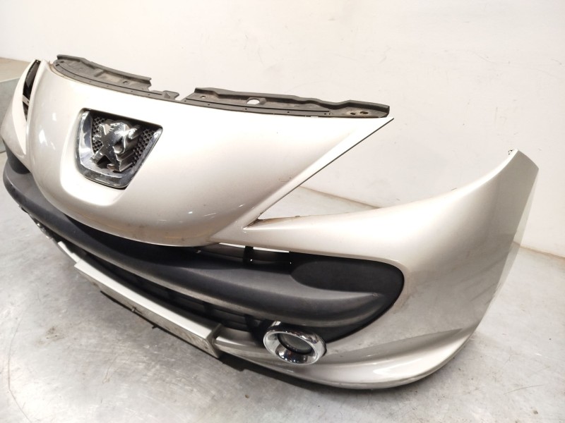 Recambio de paragolpes delantero para peugeot 207/207+ (wa_, wc_) 1.6 hdi referencia OEM IAM 7401ES  
