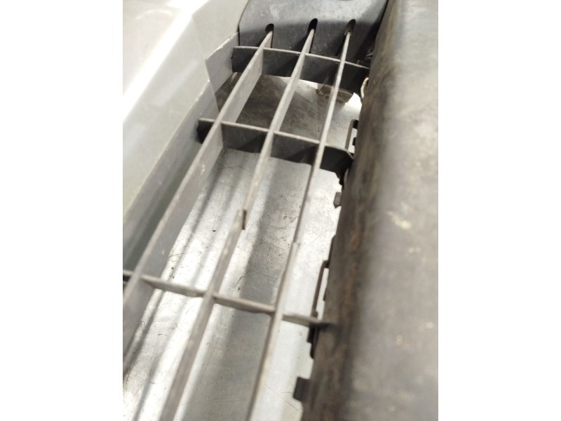 Recambio de paragolpes delantero para peugeot 207/207+ (wa_, wc_) 1.6 hdi referencia OEM IAM 7401ES  