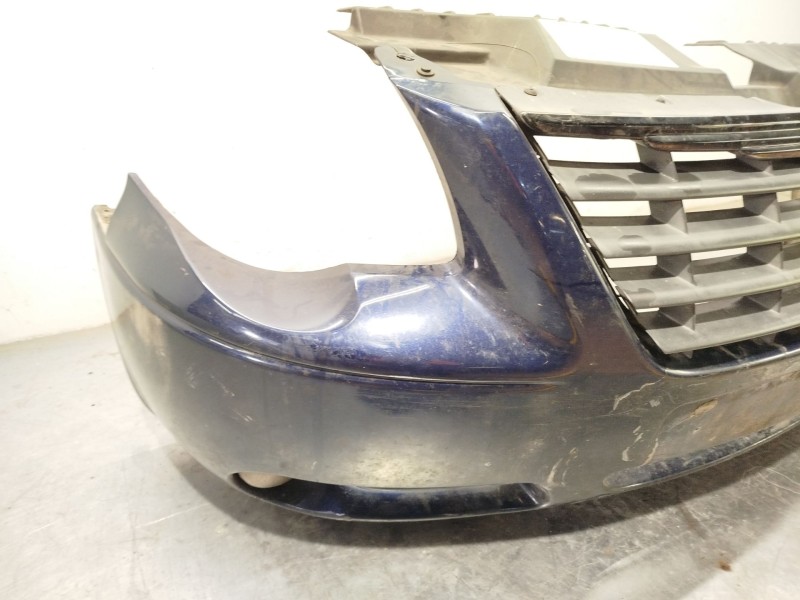 Recambio de paragolpes delantero para chrysler voyager iv (rg, rs) 2.5 crd referencia OEM IAM 5018639AA K05018639AA 