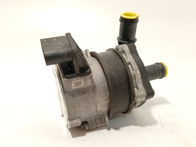 Recambio de bomba agua para audi e-tron (gen) 50 quattro referencia OEM IAM 4KE965567B  