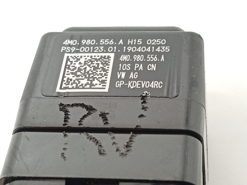 Recambio de modulo electronico para audi e-tron (gen) 50 quattro referencia OEM IAM 4M0980556A  