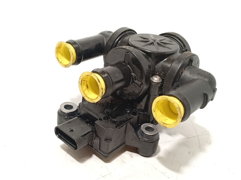 Recambio de valvula intercambio de calefaccion para audi e-tron (gen) 50 quattro referencia OEM IAM 4KE963375K  