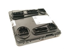 Recambio de centralita confort para audi e-tron (gen) 50 quattro referencia OEM IAM 8W1907064AH  5DK014366