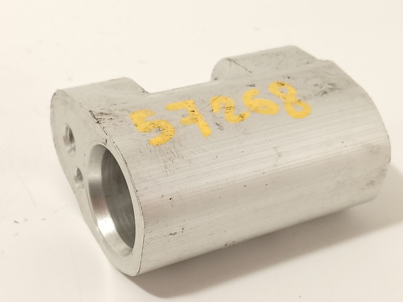 Recambio de valvula expansion para audi e-tron (gen) 50 quattro referencia OEM IAM 4M0816805B  