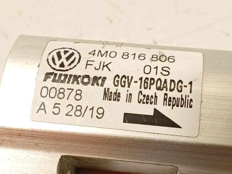 Recambio de valvula expansion para audi e-tron (gen) 50 quattro referencia OEM IAM 4M0816805B  