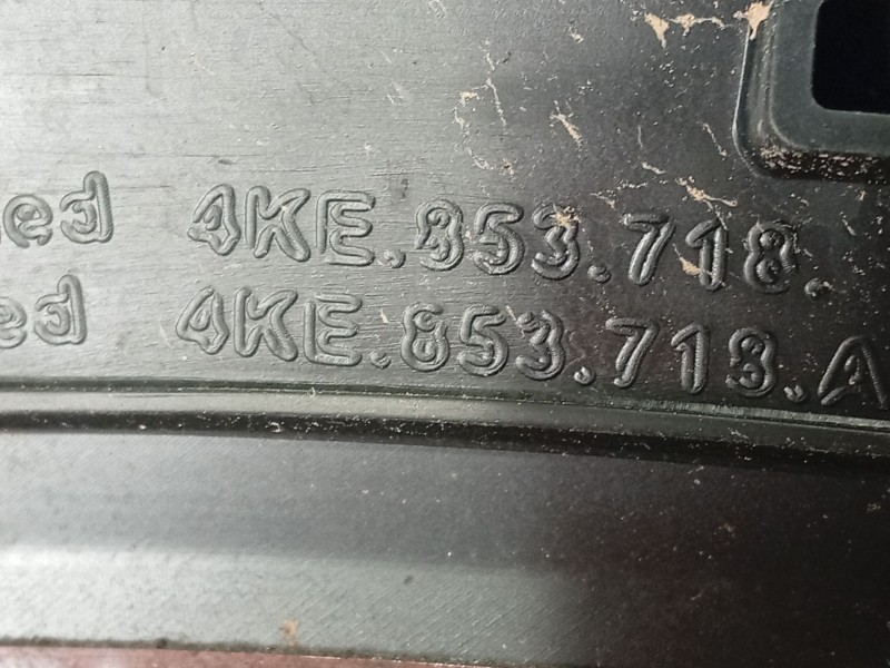 Recambio de aletin delantero derecho para audi e-tron (gen) 50 quattro referencia OEM IAM 4KE853718 4KE8537184W3 