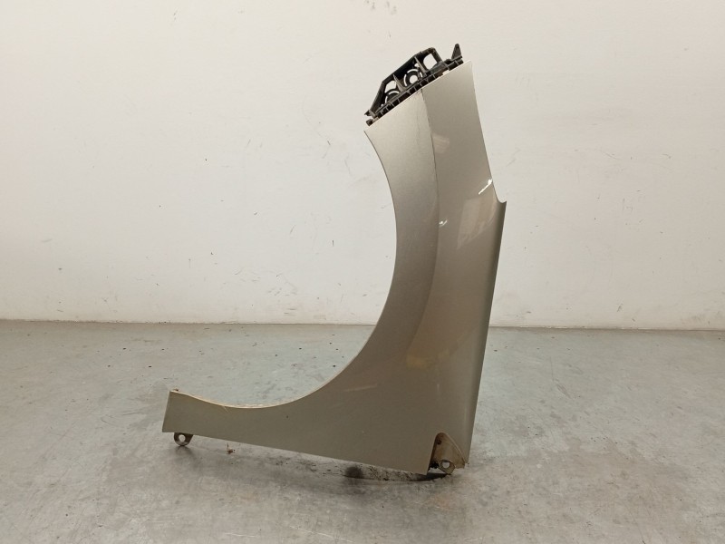 Recambio de aleta delantera izquierda para peugeot 308 sw i (4e_, 4h_) 1.6 hdi referencia OEM IAM 7840W1  