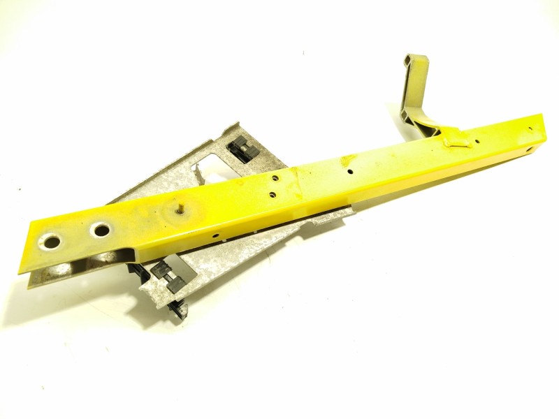 Recambio de soporte para audi r8 (4s3, 4sp) 5.2 fsi quattro referencia OEM IAM 4S8810244C  