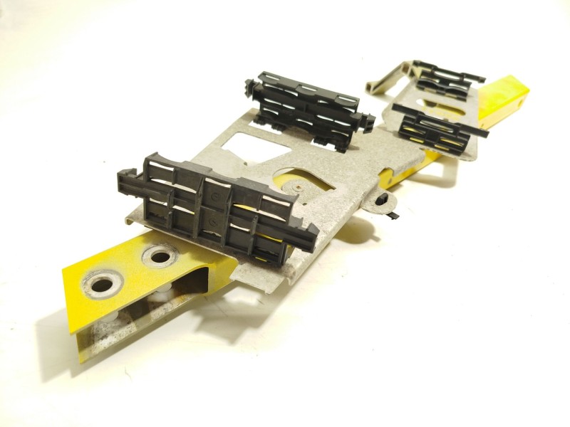 Recambio de soporte para audi r8 (4s3, 4sp) 5.2 fsi quattro referencia OEM IAM 4S8810243C  