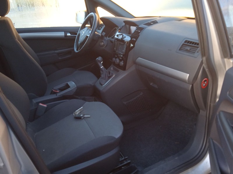 opel zafira / zafira family b (a05) del año 2013