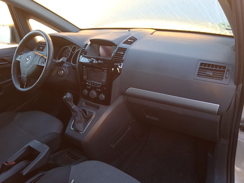 opel zafira / zafira family b (a05) del año 2013