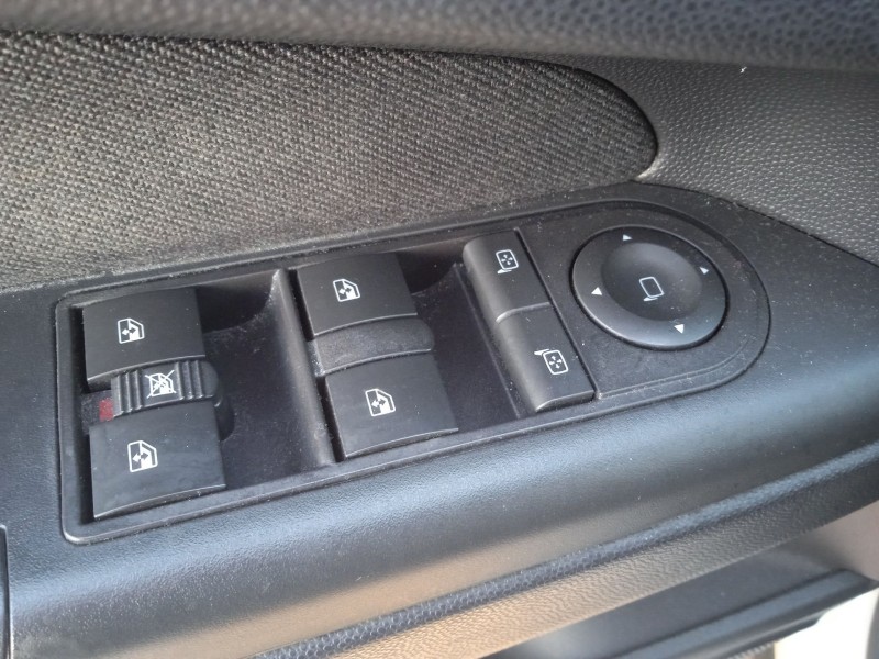 opel zafira / zafira family b (a05) del año 2013