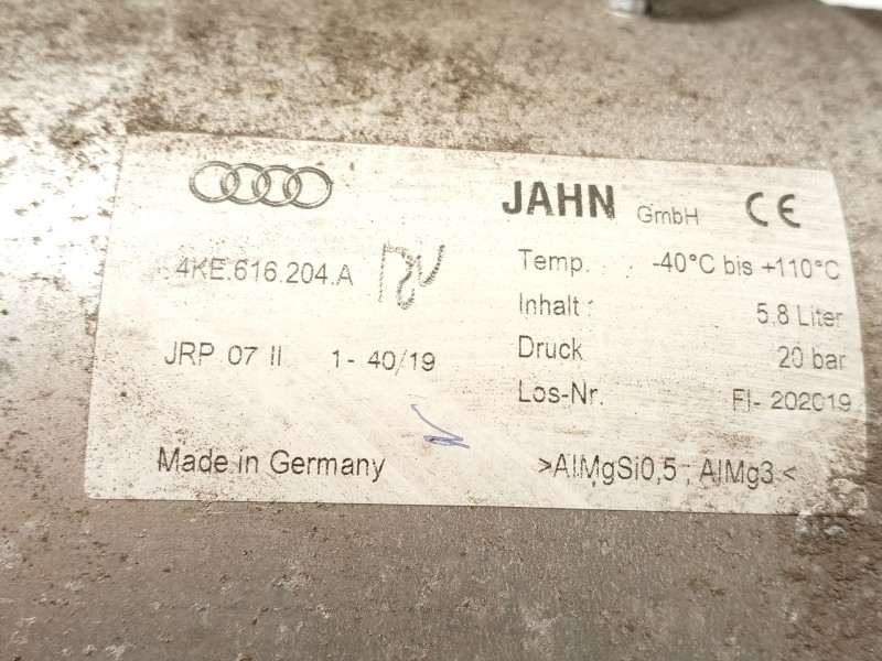 Recambio de acumulador suspension neumatica para audi e-tron (gen) 50 quattro referencia OEM IAM 4KE616204A  