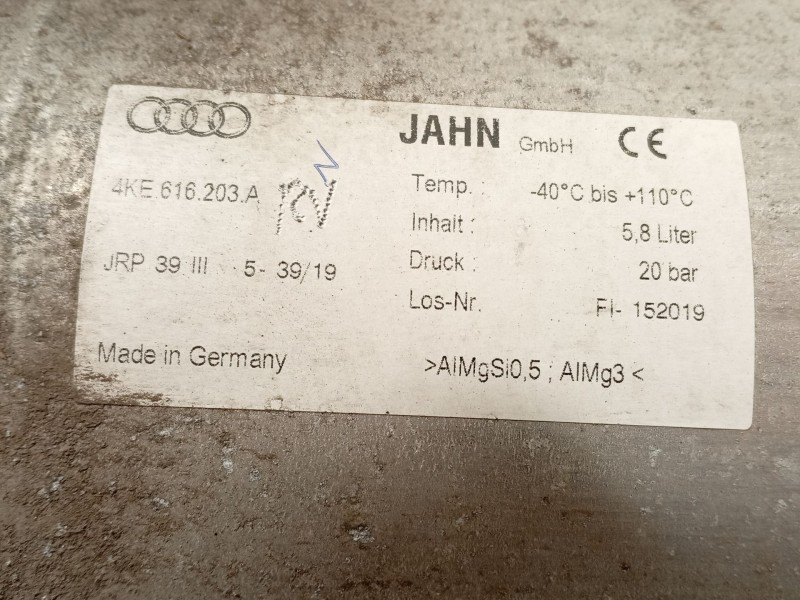 Recambio de acumulador suspension neumatica para audi e-tron (gen) 50 quattro referencia OEM IAM 4KE616203A  