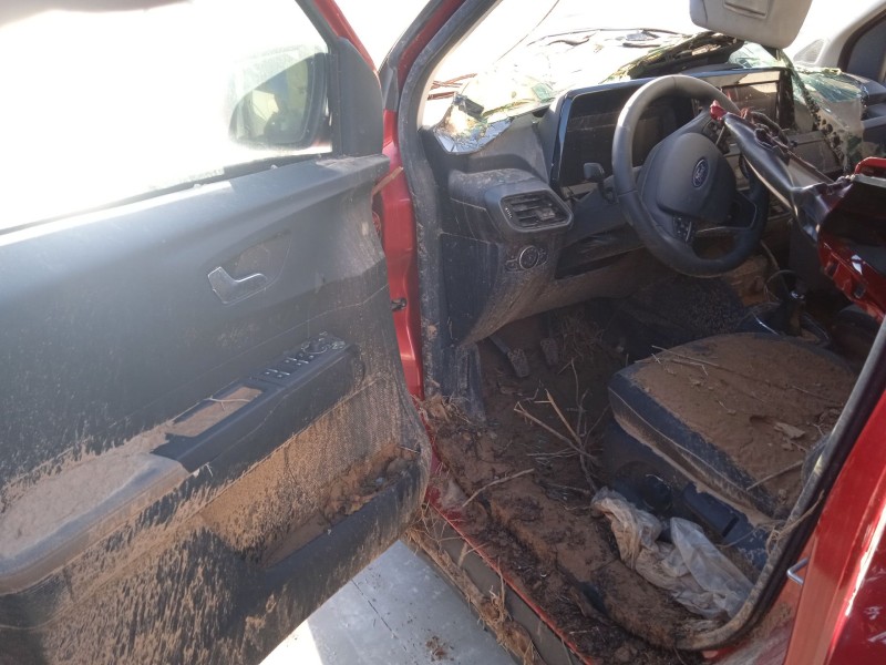 ford tourneo courier del año 2024