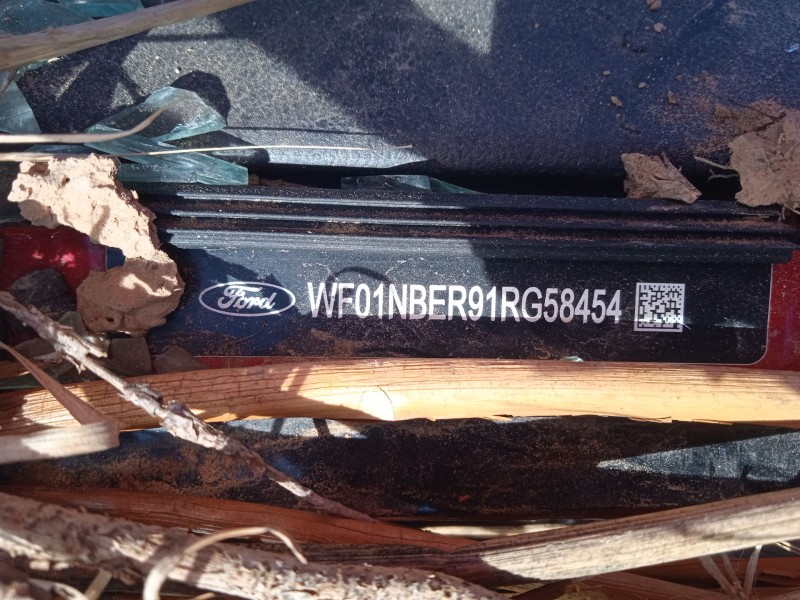 ford tourneo courier del año 2024