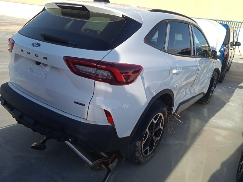 ford kuga iii (dfk) del año 2020