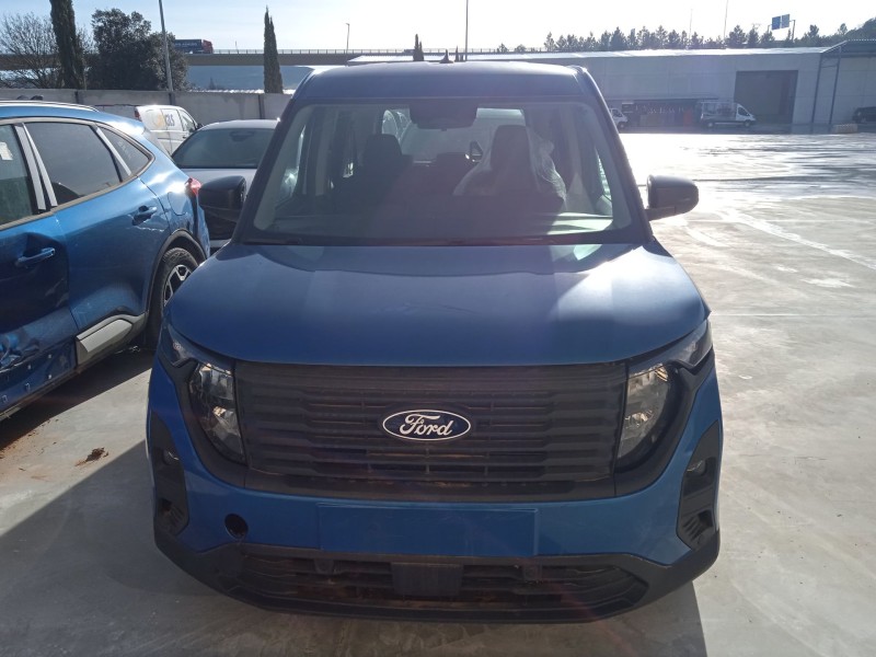 ford tourneo courier del año 2024