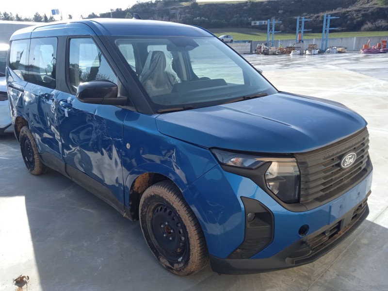 ford tourneo courier del año 2024