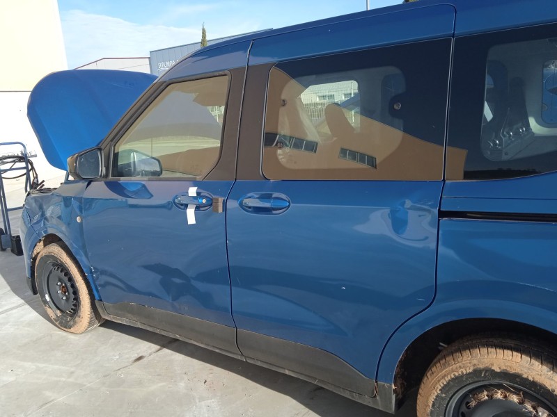 ford tourneo courier del año 2024