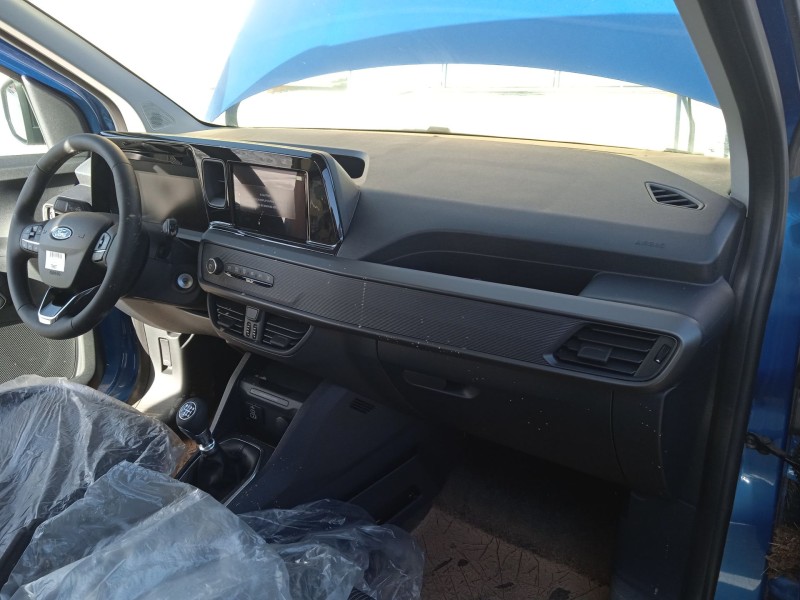 ford tourneo courier del año 2024