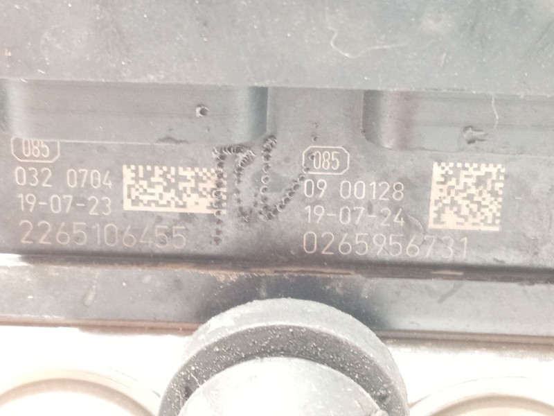 Recambio de abs para peugeot 108 1.0 vti 72 referencia OEM IAM 445400H130 2265106455 970152