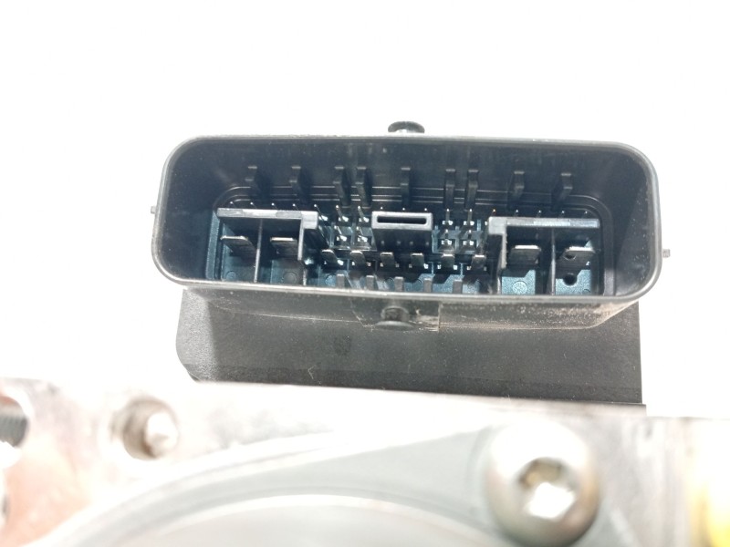 Recambio de abs para toyota c-hr hybrid advance referencia OEM IAM 4451010110 11304041570 8954110050