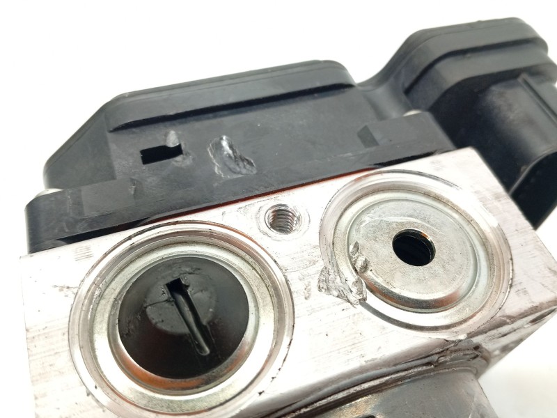 Recambio de abs para toyota c-hr hybrid advance referencia OEM IAM 4451010110 11304041570 8954110050