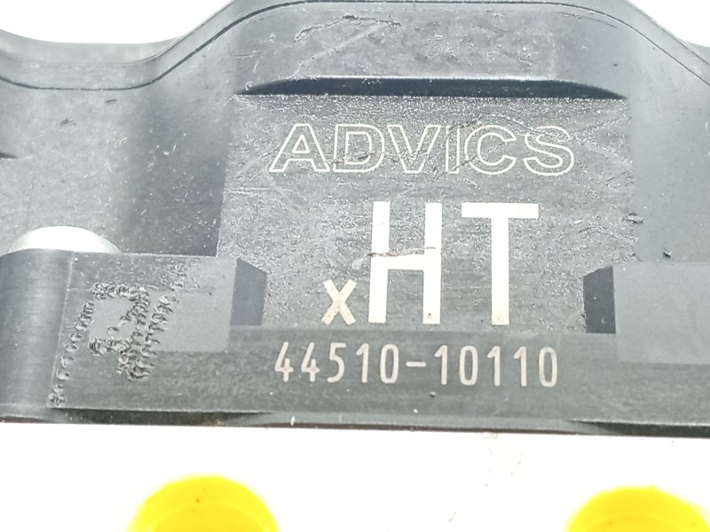 Recambio de abs para toyota c-hr hybrid advance referencia OEM IAM 4451010110 11304041570 8954110050
