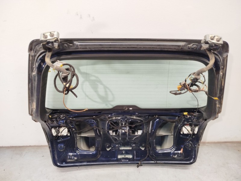 Recambio de porton trasero para audi a4 b7 avant (8ed) 2.0 tdi quattro referencia OEM IAM 8E9827023R  