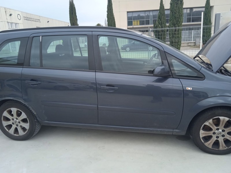 opel zafira / zafira family b (a05) del año 2009