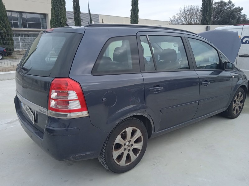 opel zafira / zafira family b (a05) del año 2009