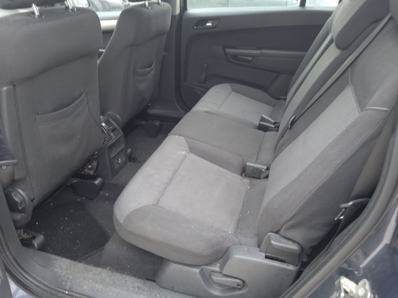 opel zafira / zafira family b (a05) del año 2009