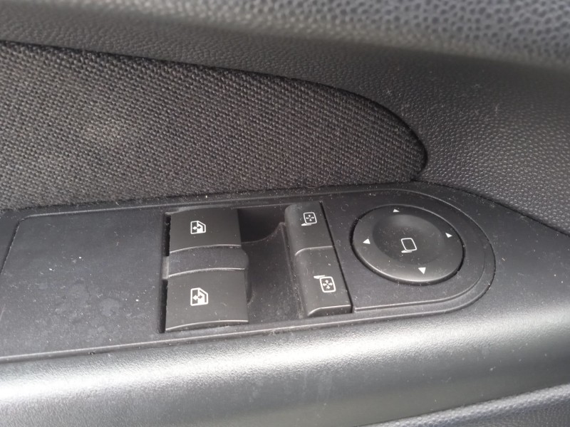 opel zafira / zafira family b (a05) del año 2009