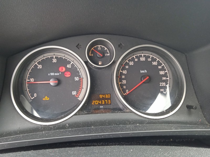 opel zafira / zafira family b (a05) del año 2009