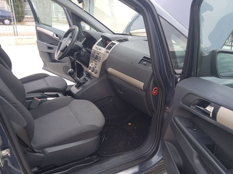 opel zafira / zafira family b (a05) del año 2009