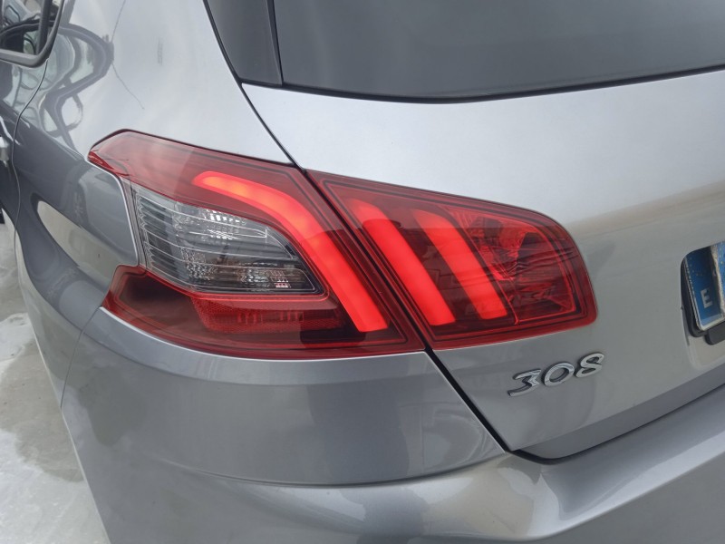 peugeot 308 ii (lb_, lp_, lw_, lh_, l3_) del año 2019