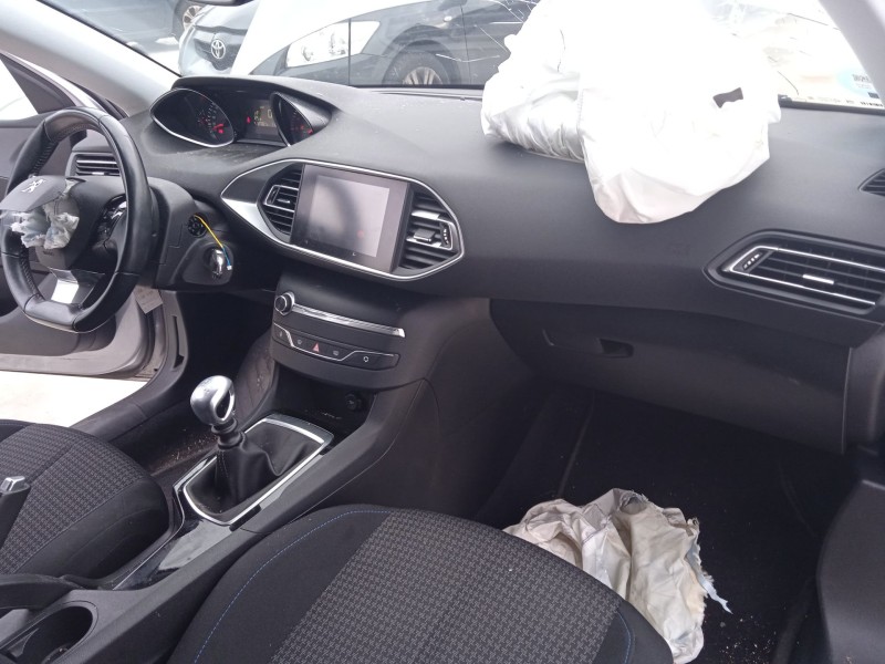 peugeot 308 ii (lb_, lp_, lw_, lh_, l3_) del año 2019