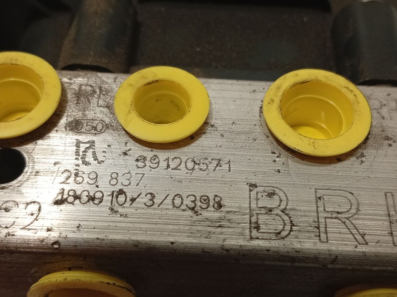 Recambio de abs para opel astra k sports tourer selective referencia OEM IAM 39120571 2265106455 269837