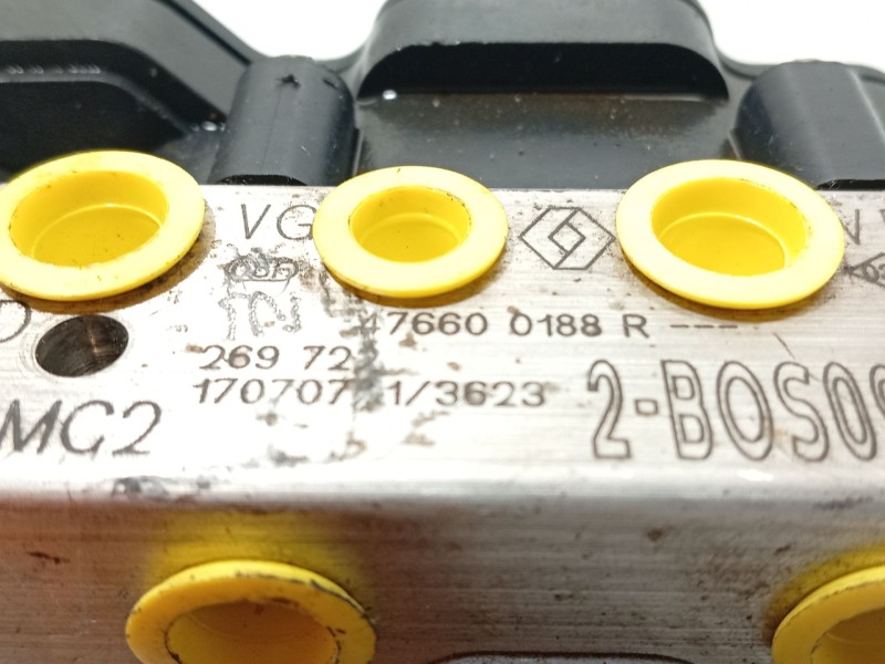 Recambio de abs para renault clio iv limited referencia OEM IAM 476600188R 2265106516 269722