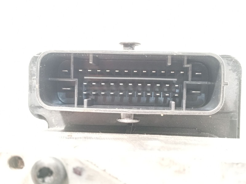 Recambio de abs para kia cee´d concept referencia OEM IAM 58920A2210 6158945200 A258920500
