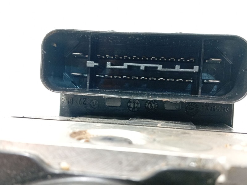 Recambio de abs para renault megane iii berlina 5 p limited referencia OEM IAM 476605296R 28561258413 10021208934