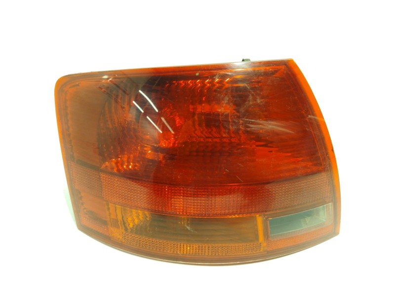 Recambio de piloto trasero izquierdo para audi a4 b7 avant (8ed) 2.0 tdi quattro referencia OEM IAM 8E9945095E  