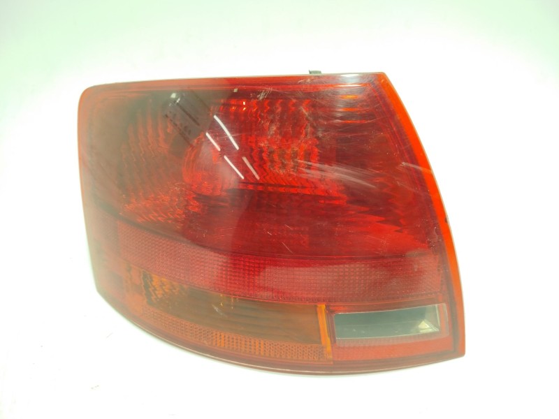 Recambio de piloto trasero izquierdo para audi a4 b7 avant (8ed) 2.0 tdi quattro referencia OEM IAM 8E9945095E  