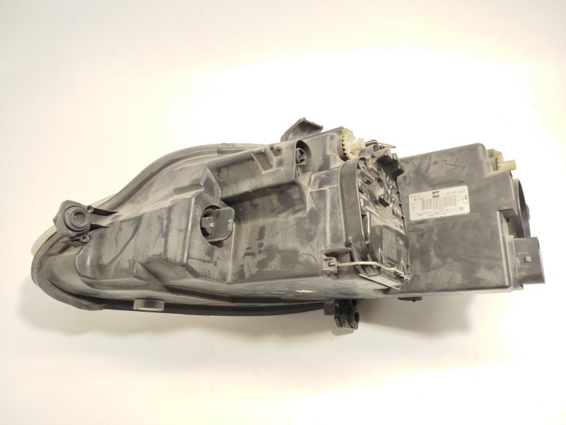 Recambio de faro derecho para seat leon (1p1) 2.0 tdi 16v referencia OEM IAM 5P1941006D  89315801
