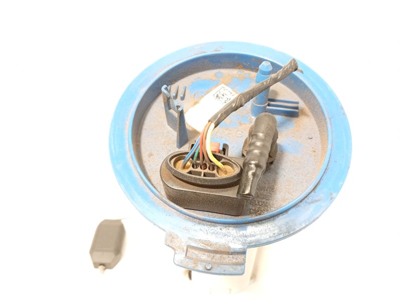 Recambio de bomba combustible para volkswagen polo 1.0 tsi referencia OEM IAM 2Q0919051F  