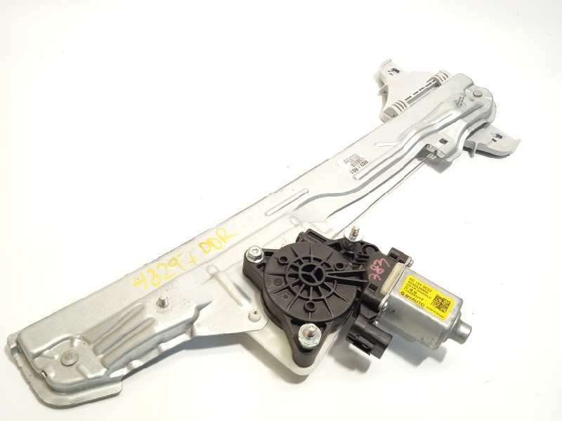 ELEVALUNAS DELANTERO DERECHO 82460J9000 82402J9000